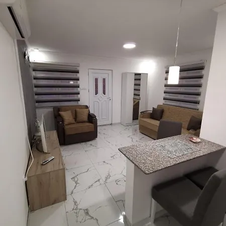 Aleks 2 Appartement *